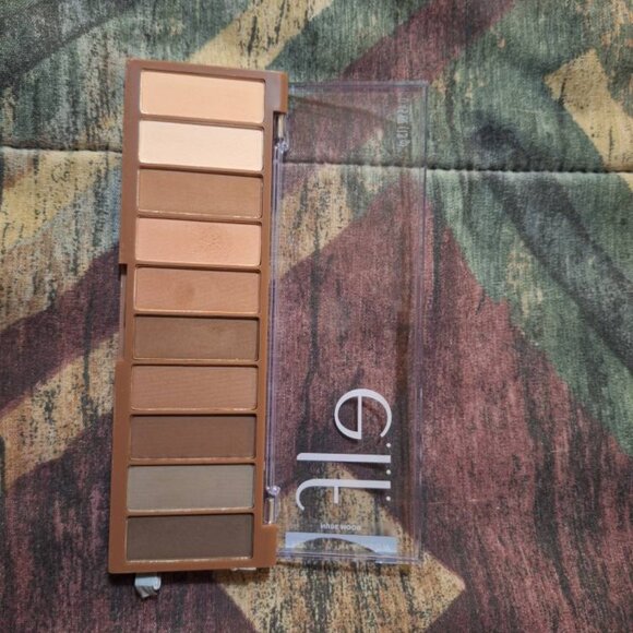 โจ E.L.F Cosmetics โ Perfect 10 Eyeshadow Bundle (5 Palettes!) New & Swatched โจ - Picture 2 of 9
